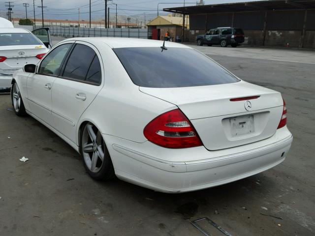 WDBUF70J84A476934 - 2004 MERCEDES-BENZ E 500 WHITE photo 3