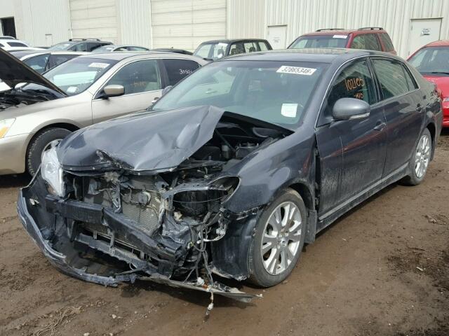 4T1BK3DB6CU442838 - 2012 TOYOTA AVALON BAS Grau Foto 2