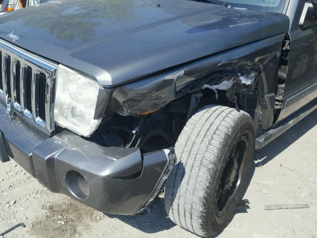 1J8HG48K47C626664 - 2007 JEEP COMMANDER GRAY photo 9