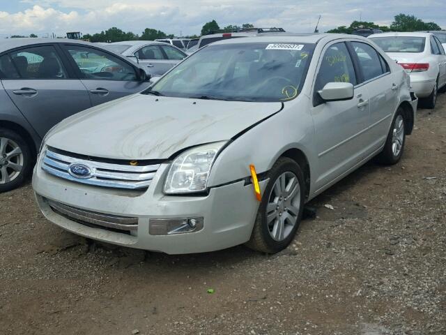 3FAHP08ZX8R250641 - 2008 FORD FUSION SEL SILVER photo 2