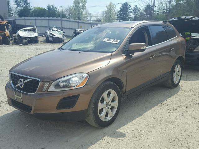 YV4902DZ0B2157544 - 2011 VOLVO XC60 T6 BROWN photo 2