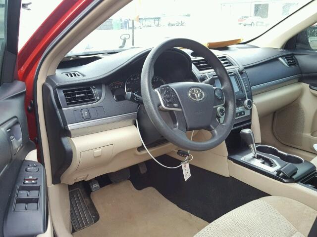 4T4BF1FK3ER352688 - 2014 TOYOTA CAMRY L 红色 照片 9