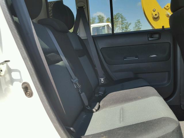 JTLKT324464086274 - 2006 TOYOTA SCION XB WHITE photo 6
