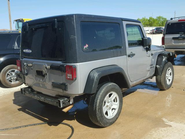 1C4AJWAG8FL599320 - 2015 JEEP WRANGLER S SILVER photo 4