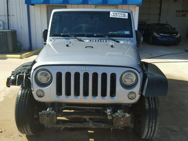 1C4AJWAG8FL599320 - 2015 JEEP WRANGLER S SILVER photo 9