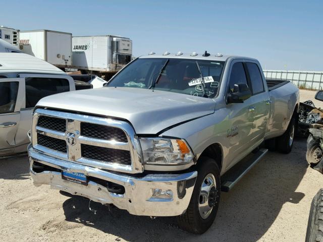 3C63RRHL9HG675592 - 2017 RAM 3500 SLT SILVER photo 2