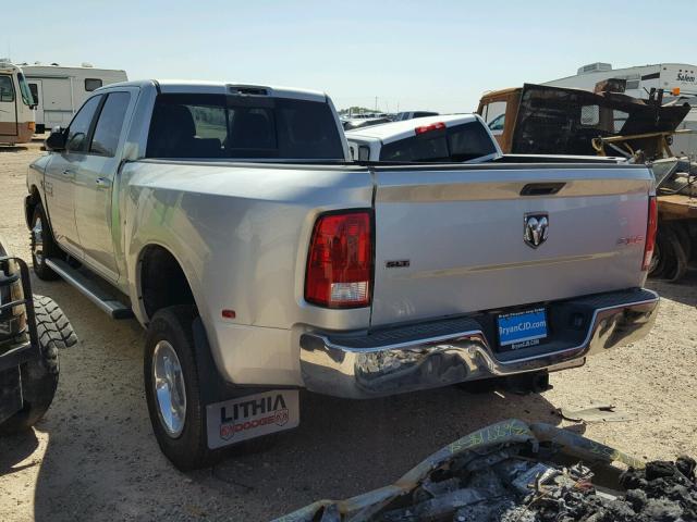 3C63RRHL9HG675592 - 2017 RAM 3500 SLT SILVER photo 3