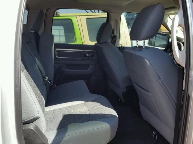 3C63RRHL9HG675592 - 2017 RAM 3500 SLT SILVER photo 6