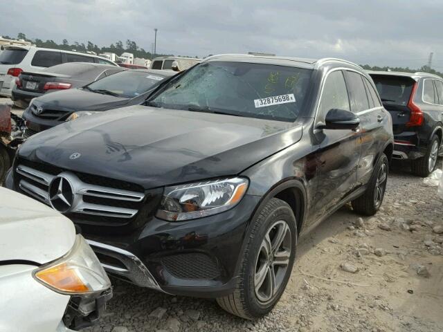 WDC0G4JB7JV051240 - 2018 MERCEDES-BENZ GLC 300 BLACK photo 2