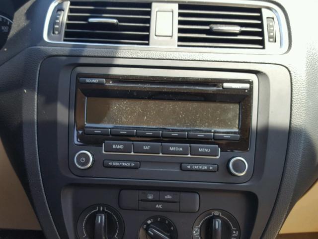 3VWD17AJ4EM242029 - 2014 VOLKSWAGEN JETTA SE BROWN photo 9