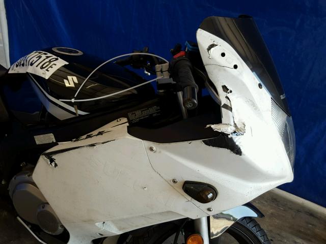 VTTGM51A962103421 - 2006 SUZUKI GS500 FK WHITE photo 9