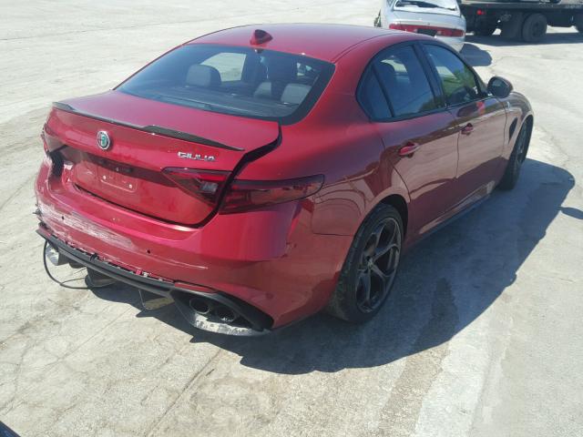 ZARFAEAV2H7552977 - 2017 ALFA ROMEO GIULIA QUA RED photo 4