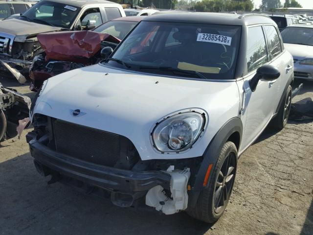 WMWZC3C50CWL83976 - 2012 MINI COOPER S C WHITE photo 2