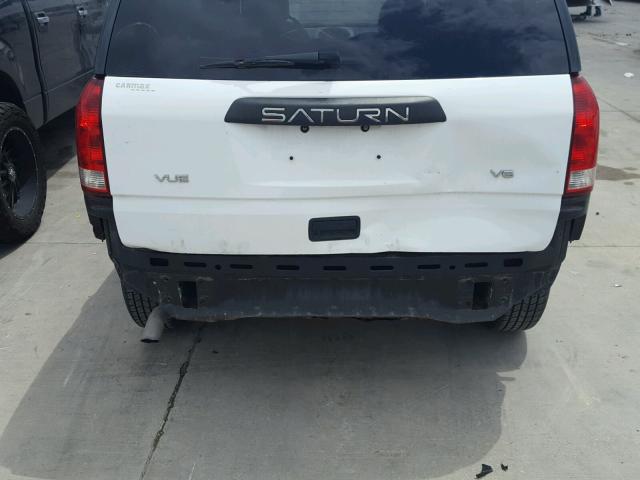 5GZCZ53435S806763 - 2005 SATURN VUE BLACK photo 9