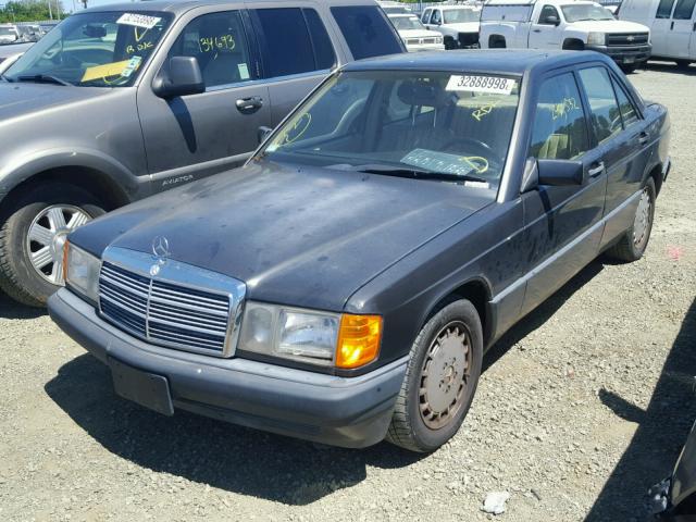 WDBDA29D4PG018565 - 1993 MERCEDES-BENZ 190 E 2.6 GRAY photo 2