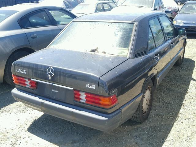 WDBDA29D4PG018565 - 1993 MERCEDES-BENZ 190 E 2.6 GRAY photo 4