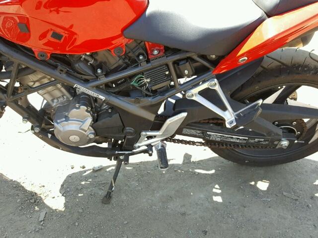 MLHNC5210F5100835 - 2015 HONDA CB300 F RED photo 7