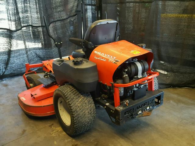 000510 - 2006 GRAV MOWER RED photo 3