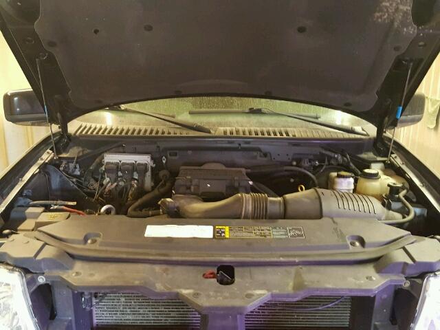 5LMFU28555LJ11555 - 2005 LINCOLN NAVIGATOR 黑色 照片 7