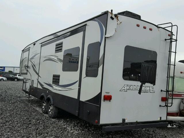 4YDF34328FE760319 - 2015 KEYSTONE AVALANCHE GRAY photo 3