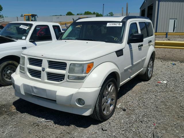 1D8GT58658W114744 - 2008 DODGE NITRO R/T WHITE photo 2