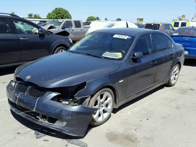 WBANW13558CZ81175 - 2008 BMW 535 I GRAY photo 2