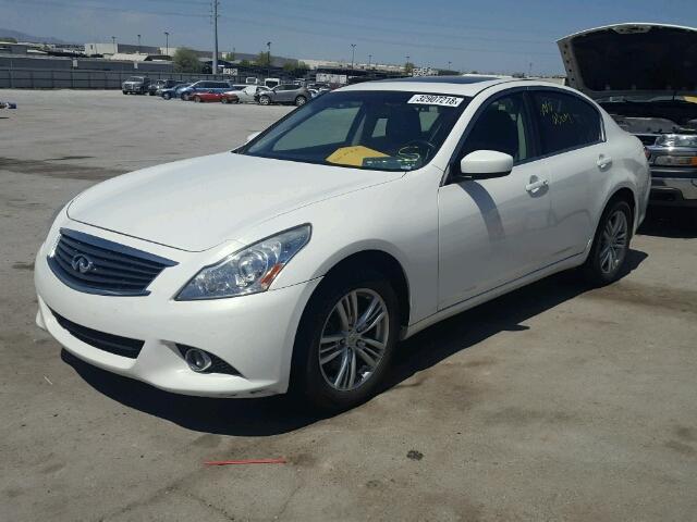 JN1DV6AR4CM730528 - 2012 INFINITI G25 WHITE photo 2