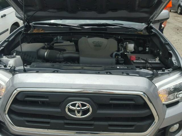 3TMCZ5AN5GM021119 - 2016 TOYOTA TACOMA DOU SILVER photo 7