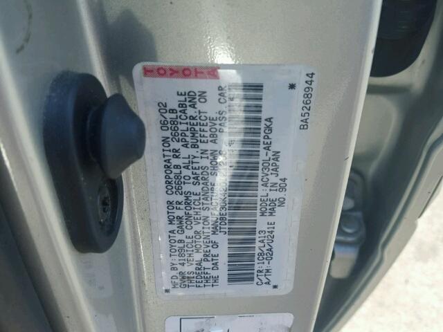 JTDBE30K420121288 - 2002 TOYOTA CAMRY LE BEIGE photo 10