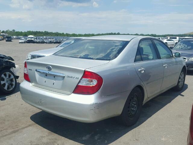 JTDBE30K420121288 - 2002 TOYOTA CAMRY LE BEIGE photo 4