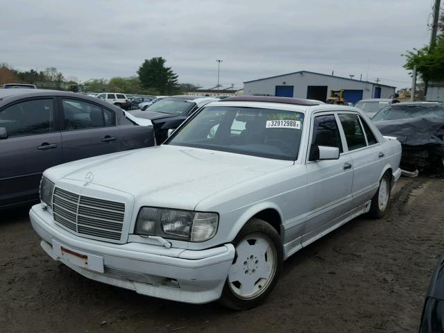 WDB1260391A529936 - 1990 MERCEDES-BENZ 560SEL AMG WHITE photo 2