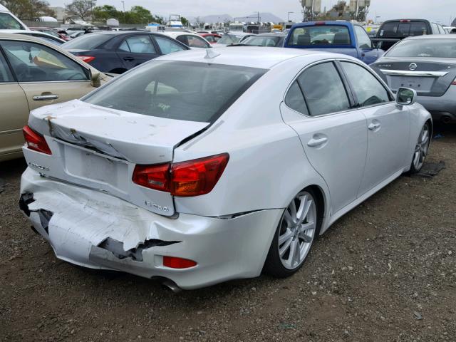 JTHBK262872052318 - 2007 LEXUS IS 250 WHITE photo 4