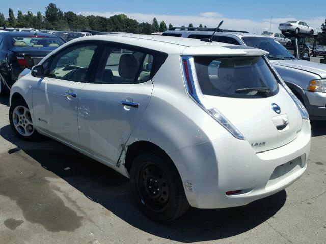 JN1AZ0CP2BT009242 - 2011 NISSAN LEAF SV WHITE photo 3