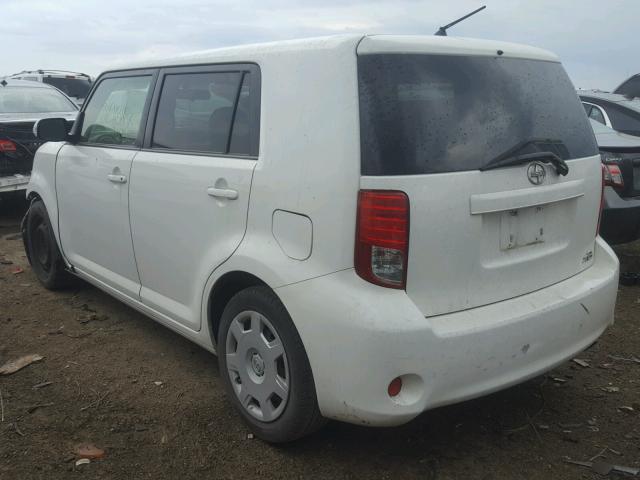JTLZE4FEXB1126998 - 2011 TOYOTA SCION XB WHITE photo 3