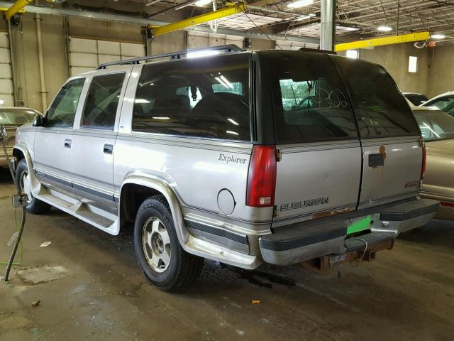 1GDFK16R0XJ706126 - 1999 GMC SUBURBAN K SILVER photo 3