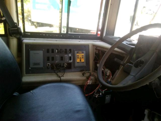 4UZ6CJAA3XCB72089 - 1999 FREIGHTLINER CHASSIS FS ყვითელი ფოტო 10