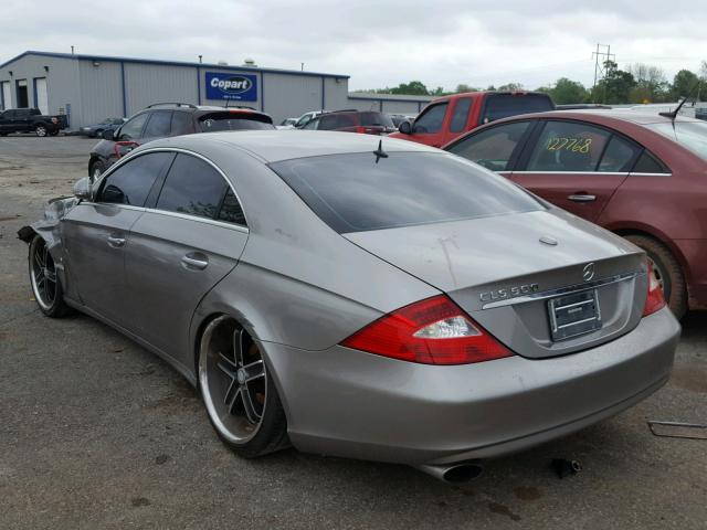 WDDDJ75X66A065571 - 2006 MERCEDES-BENZ CLS 500C GRAY photo 3