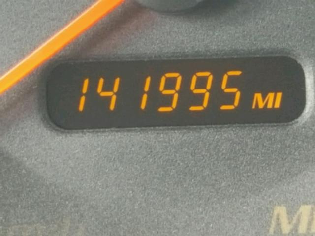 1G6DM577640165615 - 2004 CADILLAC CTS GREEN photo 8