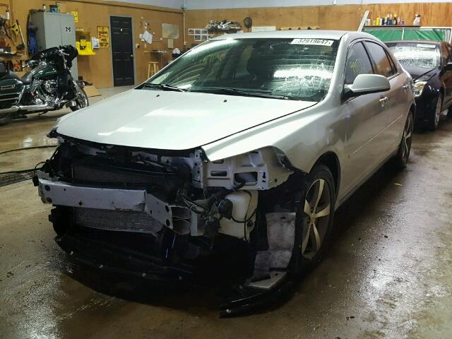 1G1ZC5E00CF121173 - 2012 CHEVROLET MALIBU 1LT ვერცხლისფერი ფოტო 2
