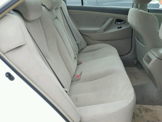 4T4BE46K59R139462 - 2009 TOYOTA CAMRY BASE WHITE photo 6