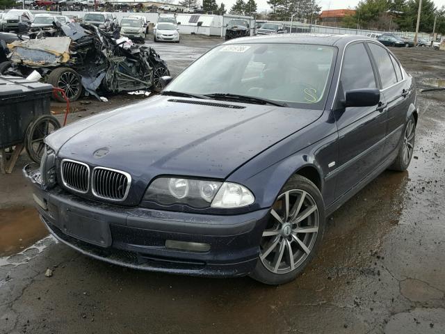 WBAAM5333XKG08847 - 1999 BMW 328I BLUE photo 2