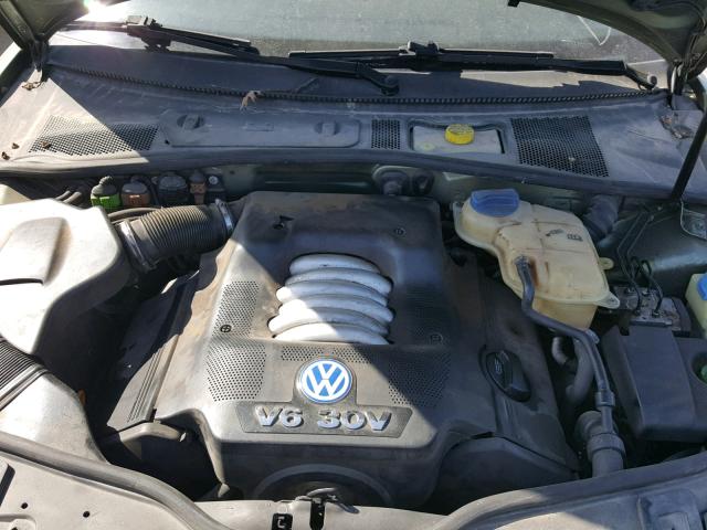 WVWRH63B42P293296 - 2002 VOLKSWAGEN PASSAT GLX GREEN photo 7