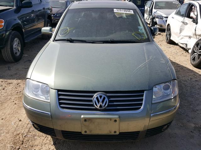 WVWRH63B42P293296 - 2002 VOLKSWAGEN PASSAT GLX GREEN photo 9