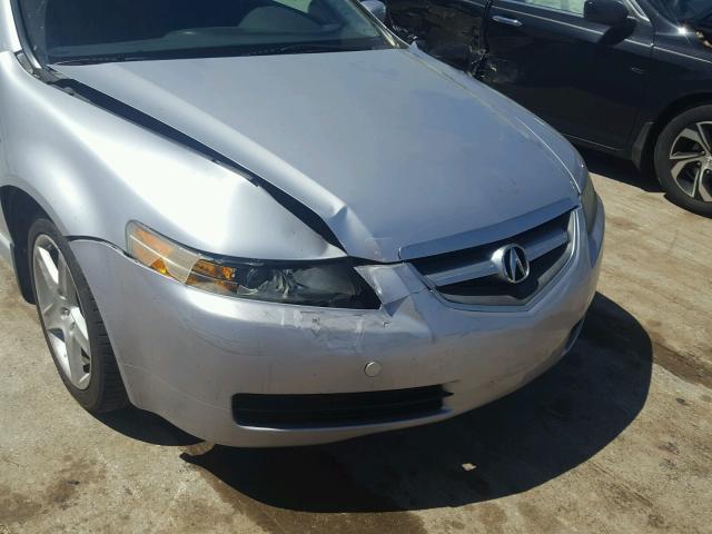 19UUA66274A016952 - 2004 ACURA TL SILVER photo 9