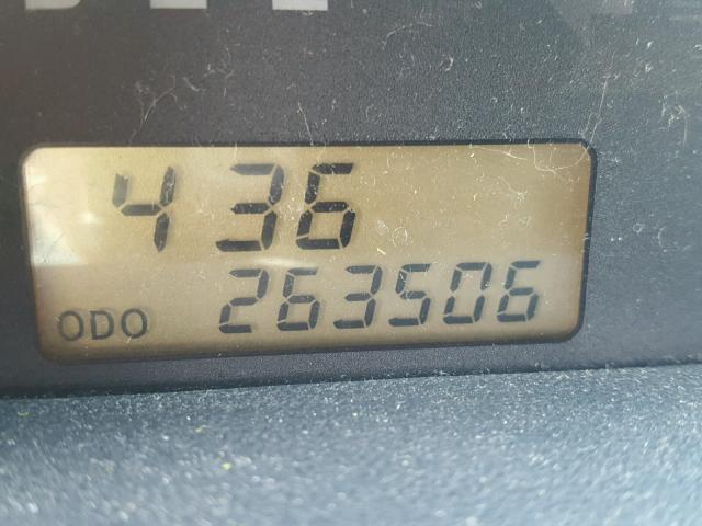 JTLKT324964050578 - 2006 TOYOTA SCION XB WHITE photo 8