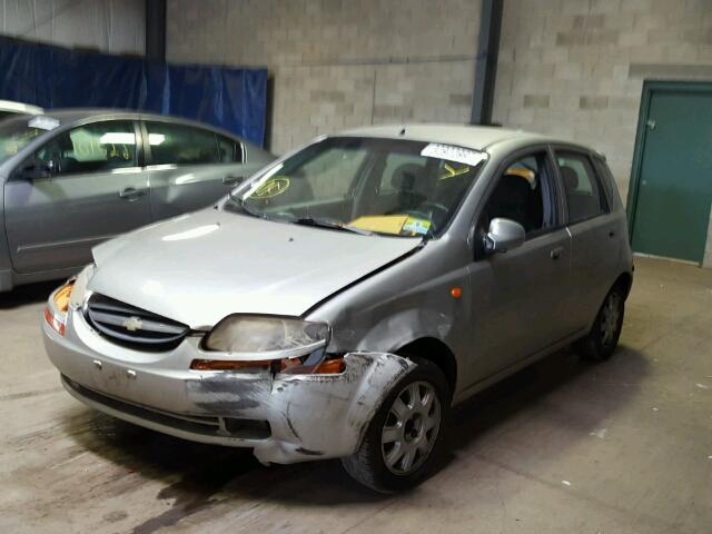 KL1TJ62694B232676 - 2004 CHEVROLET AVEO LS SILVER photo 2