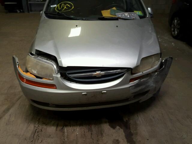 KL1TJ62694B232676 - 2004 CHEVROLET AVEO LS SILVER photo 7