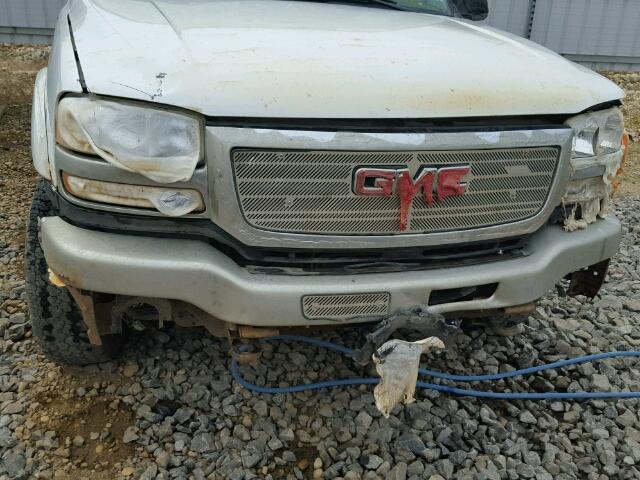 1GTHK29U93E337076 - 2003 GMC SIERRA K25 WHITE photo 9