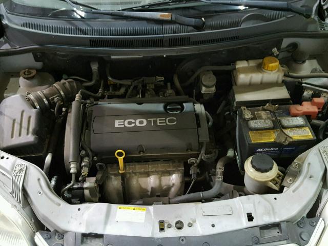 KL1TD66E39B395212 - 2009 CHEVROLET AVEO LS SILVER photo 7