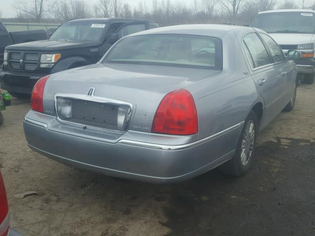 1LNHM82VX6Y649048 - 2006 LINCOLN TOWN CAR S SILVER photo 4